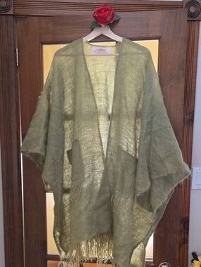 WanderBird: Upcycled Blanket-turned-Shawl Olive Green w Pockets and Fringe